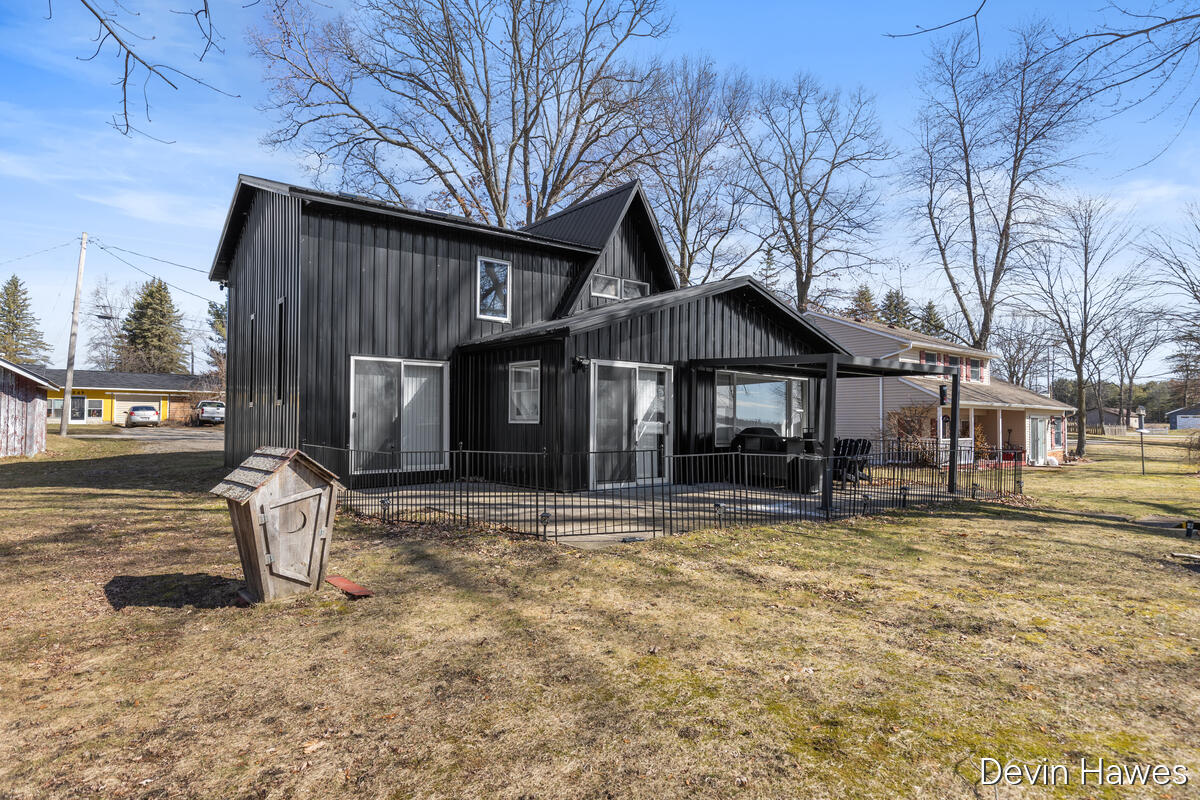 259 Ivason Drive, Stanton, MI, 48888-9216