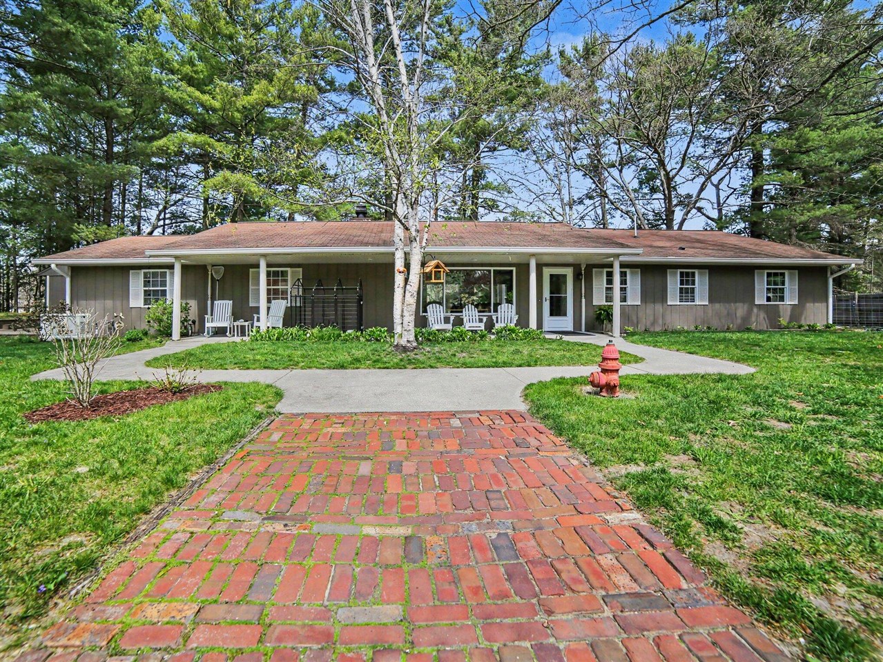 602 W Fruitvale Road, Montague, MI, 49437-9535