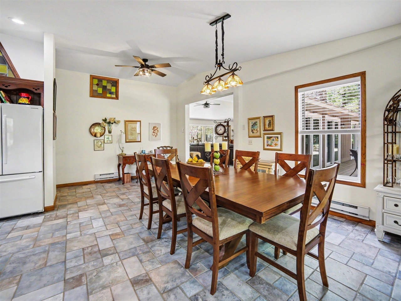602 W Fruitvale Road, Montague, MI, 49437-9535