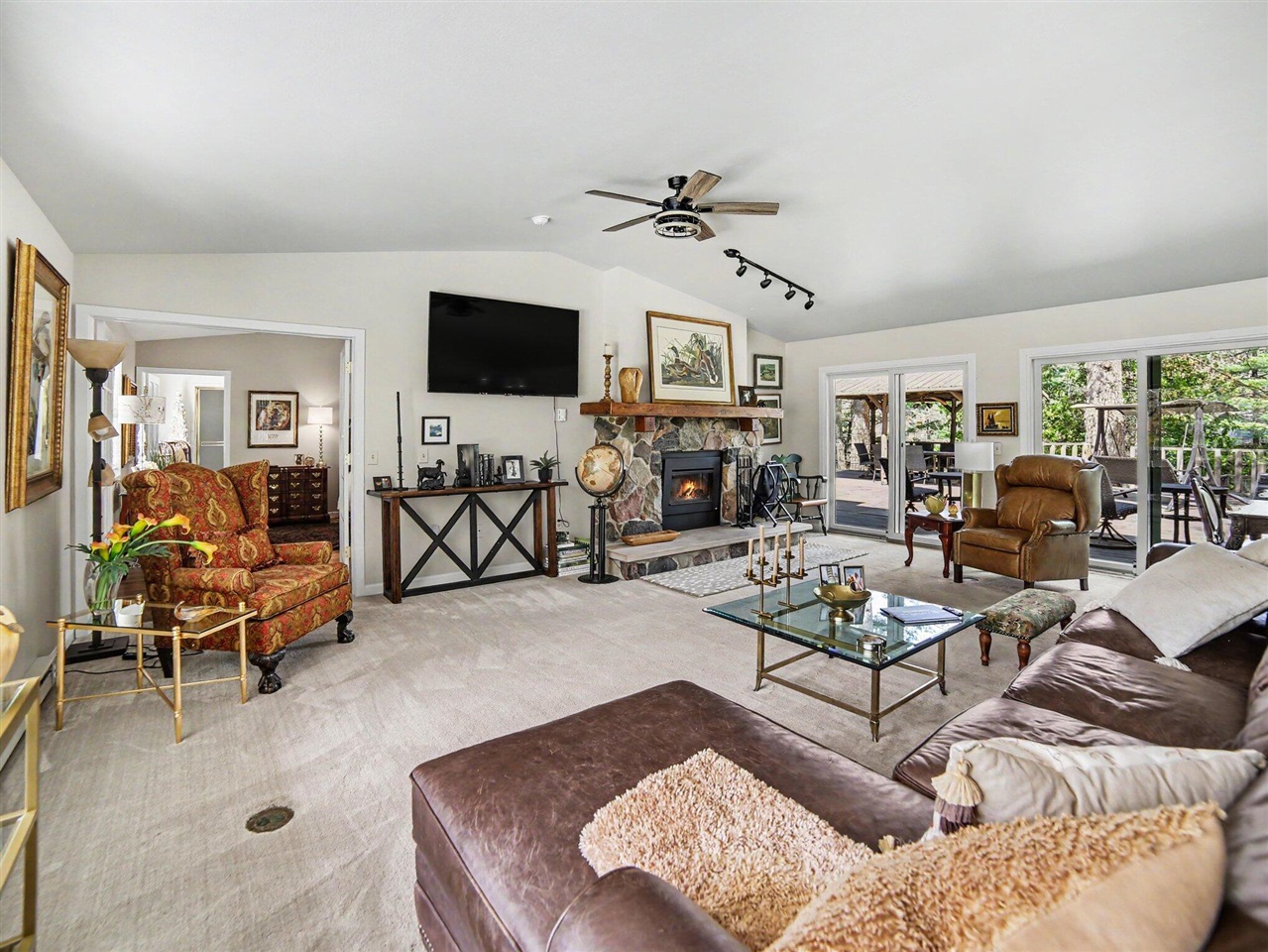 602 W Fruitvale Road, Montague, MI, 49437-9535