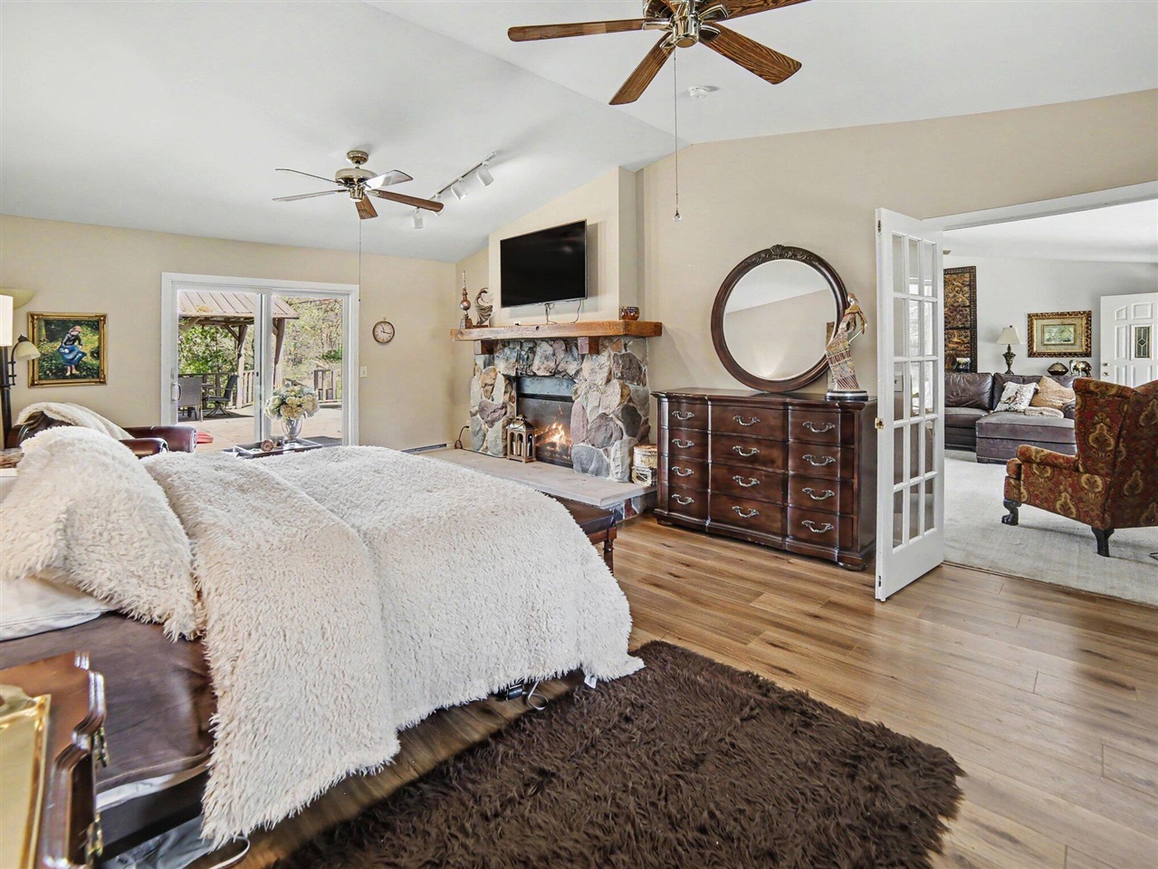 602 W Fruitvale Road, Montague, MI, 49437-9535