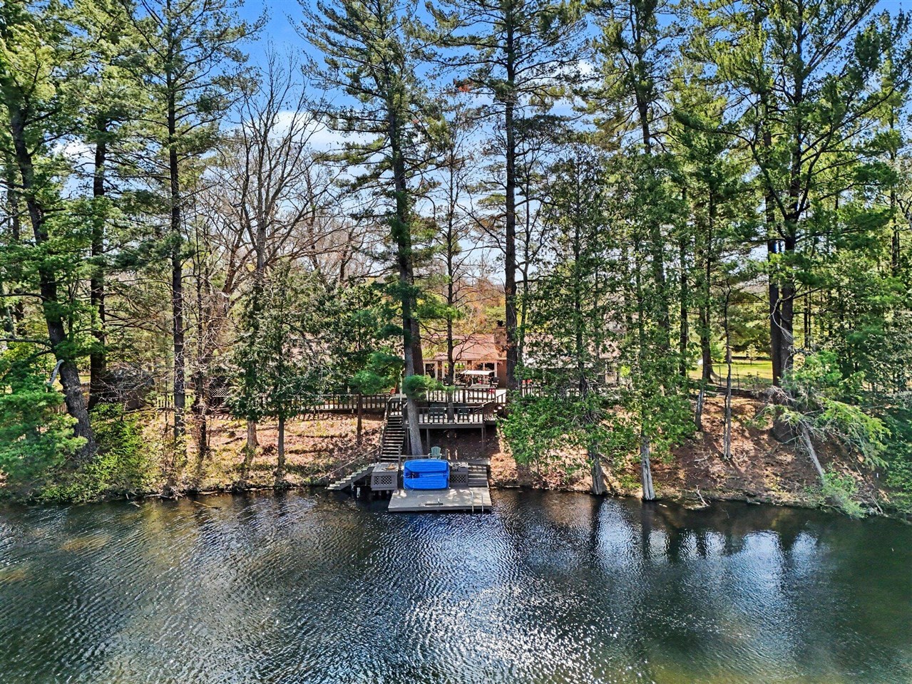 602 W Fruitvale Road, Montague, MI, 49437-9535