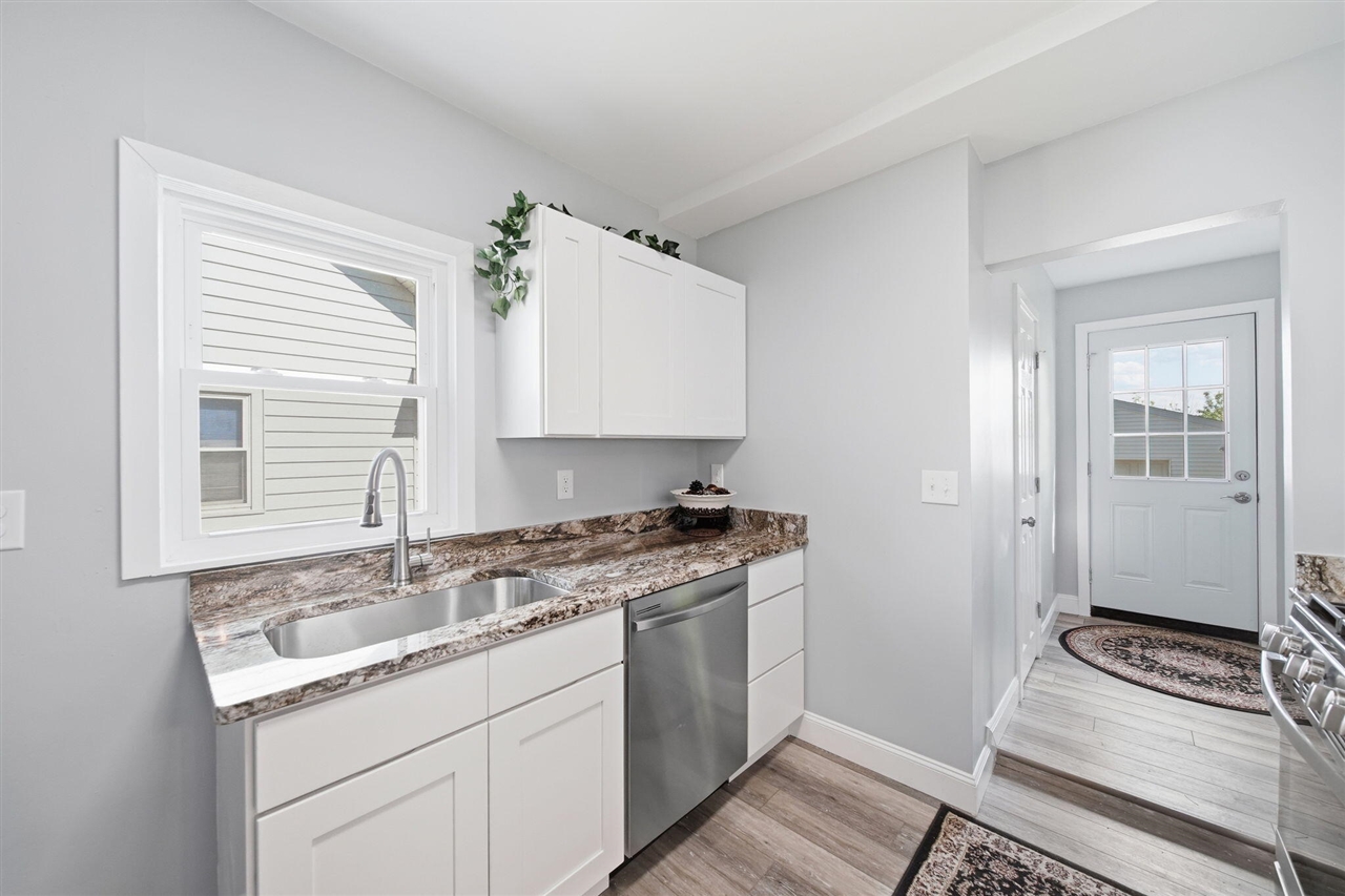 313 E Argyle Street, Jackson, MI, 49202-2326