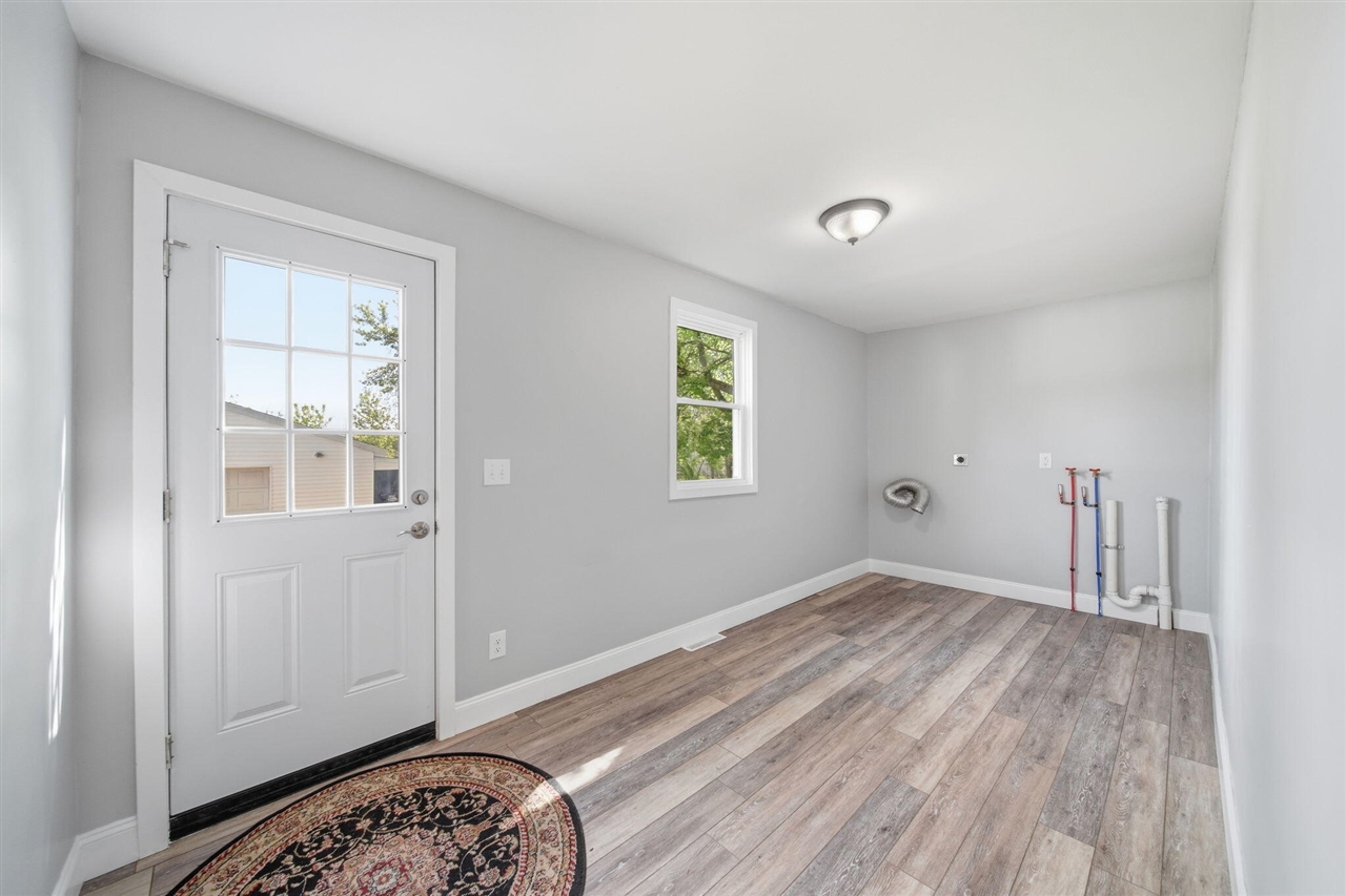 313 E Argyle Street, Jackson, MI, 49202-2326