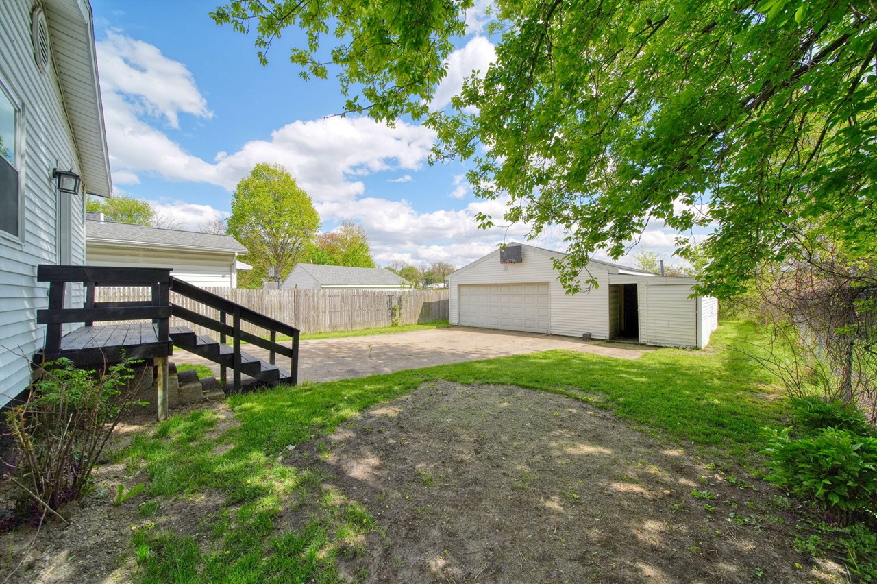 313 E Argyle Street, Jackson, MI, 49202-2326