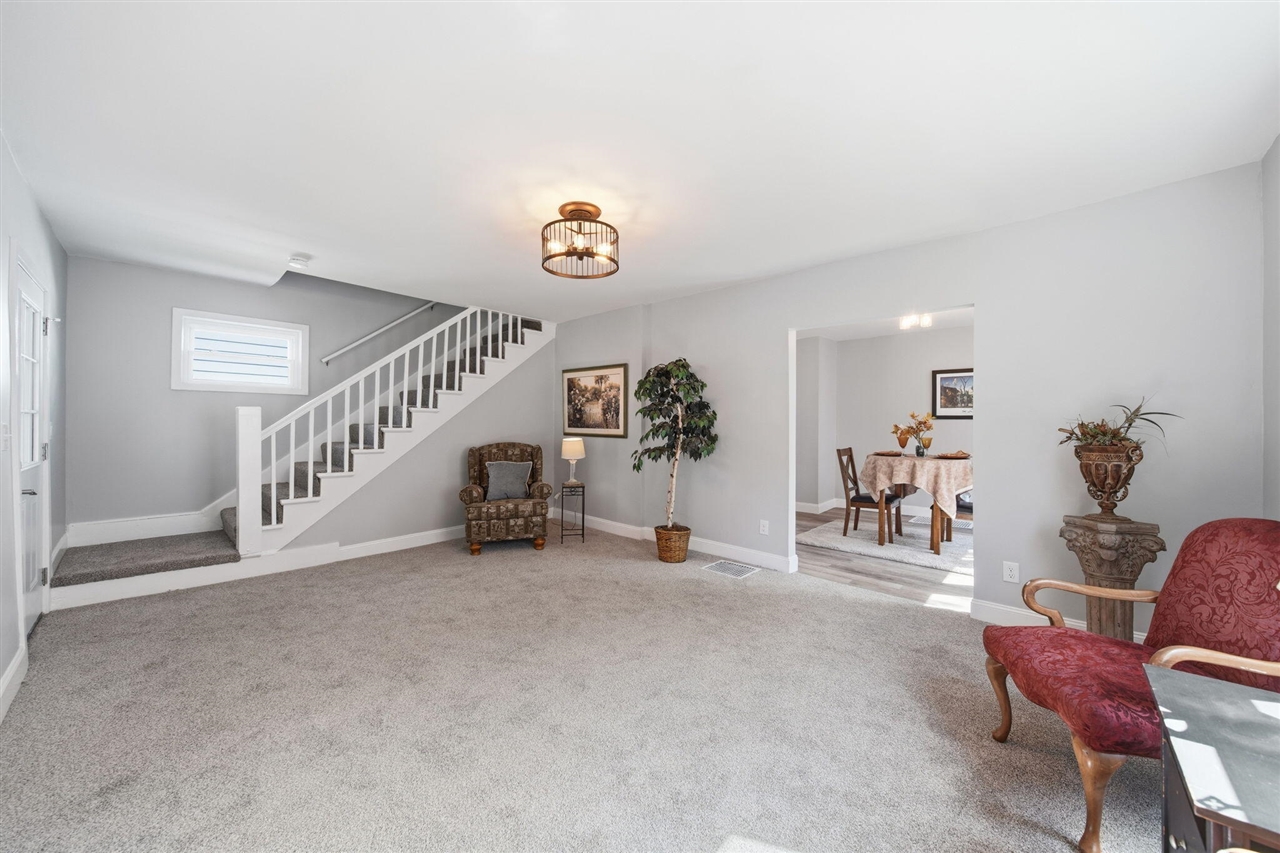 313 E Argyle Street, Jackson, MI, 49202-2326