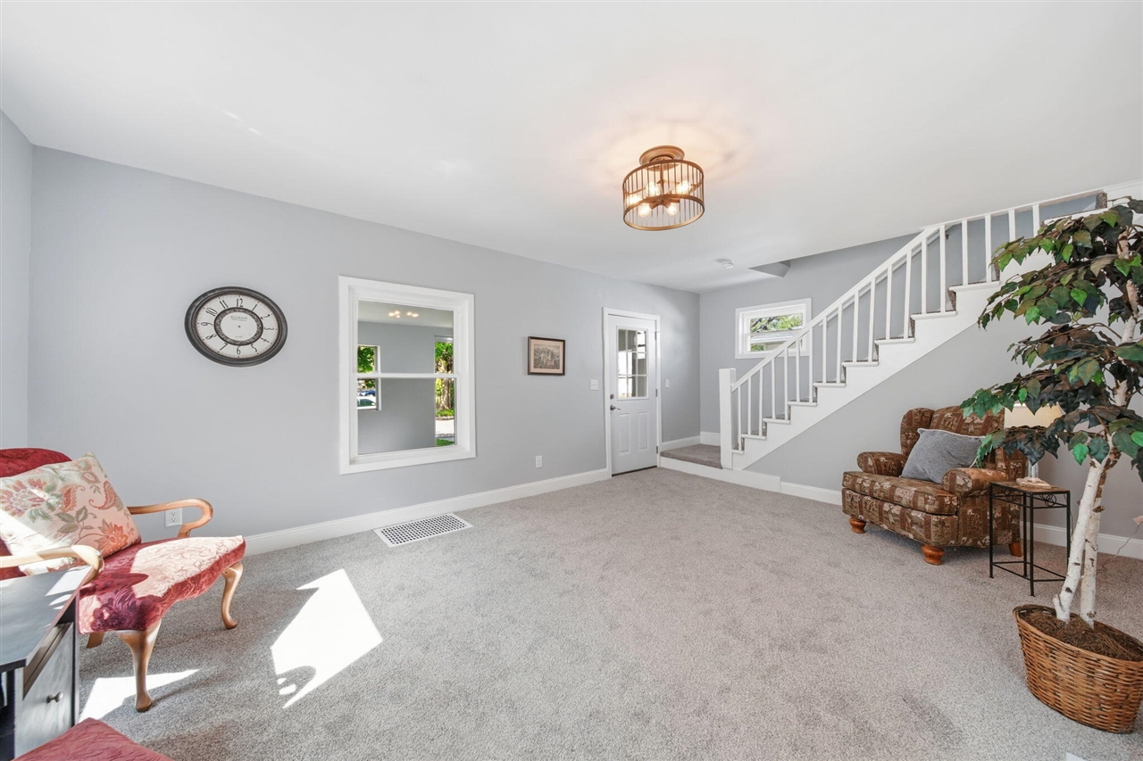 313 E Argyle Street, Jackson, MI, 49202-2326