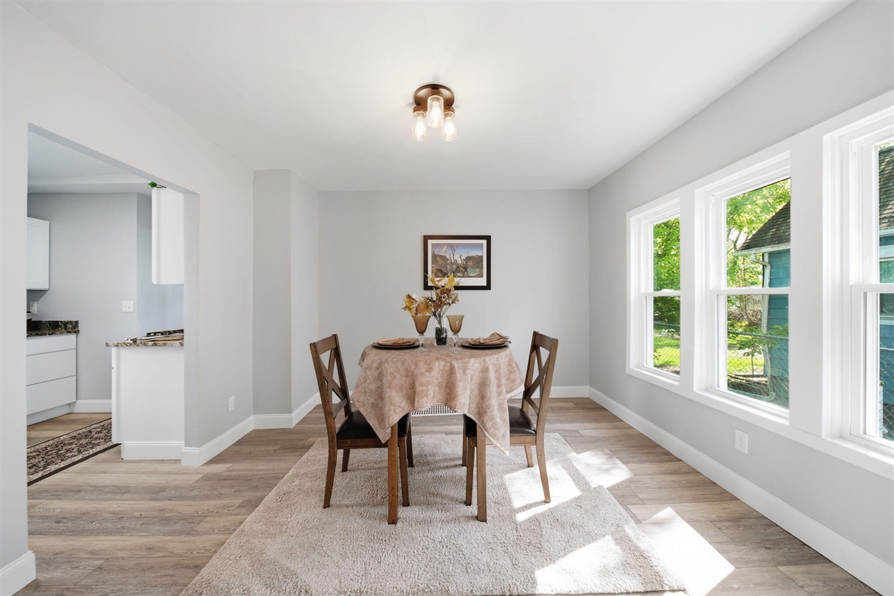 313 E Argyle Street, Jackson, MI, 49202-2326