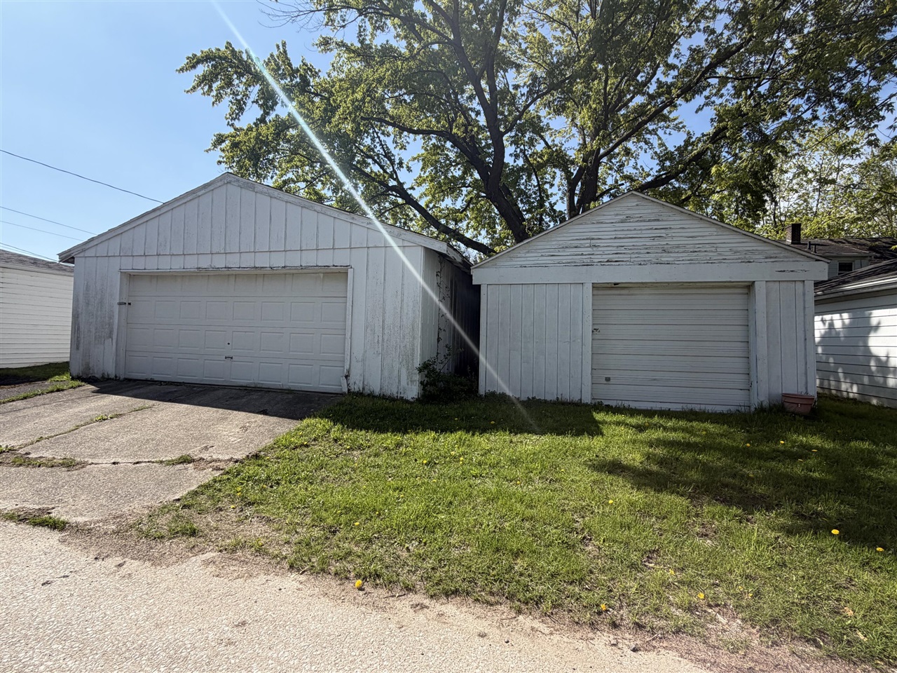 705 Columbia Avenue, Saint Joseph, MI, 49085-2407