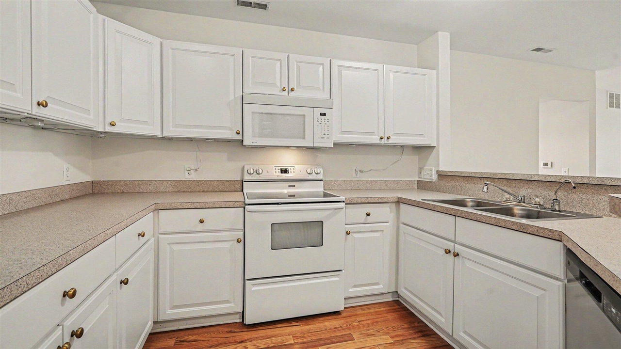 1159 Joyce Lane, Ann Arbor, MI, 48103-8869