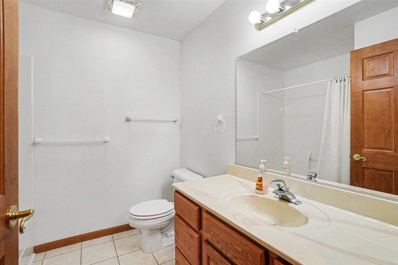 32058 County Road 687, Bangor, MI, 49013-9476