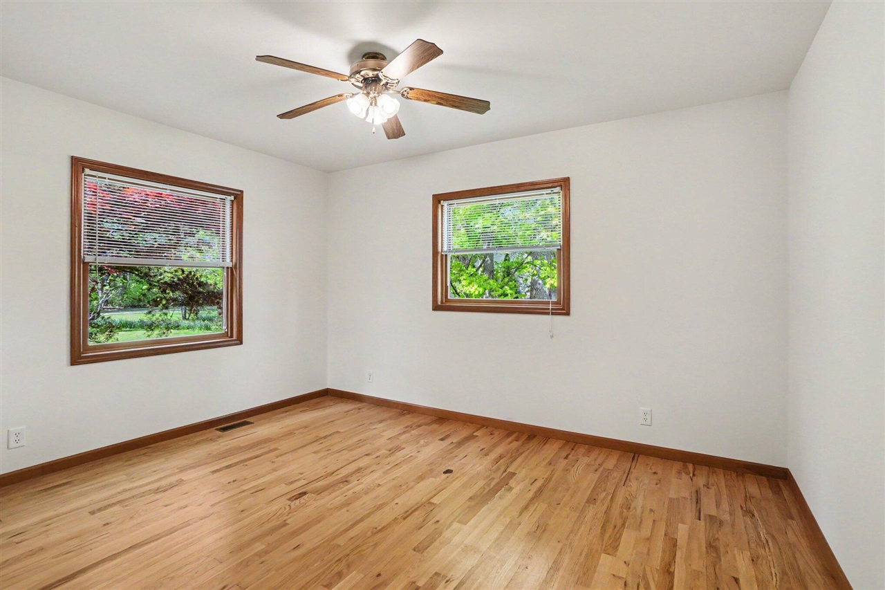 32058 County Road 687, Bangor, MI, 49013-9476