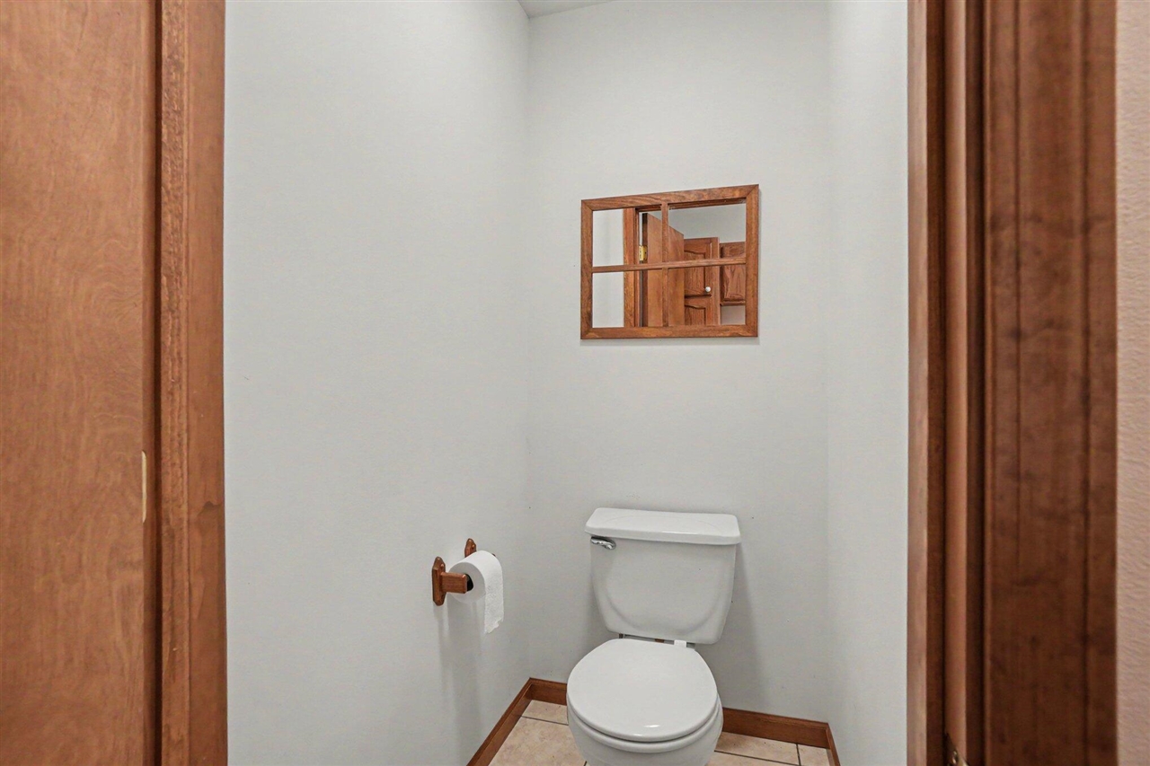 32058 County Road 687, Bangor, MI, 49013-9476