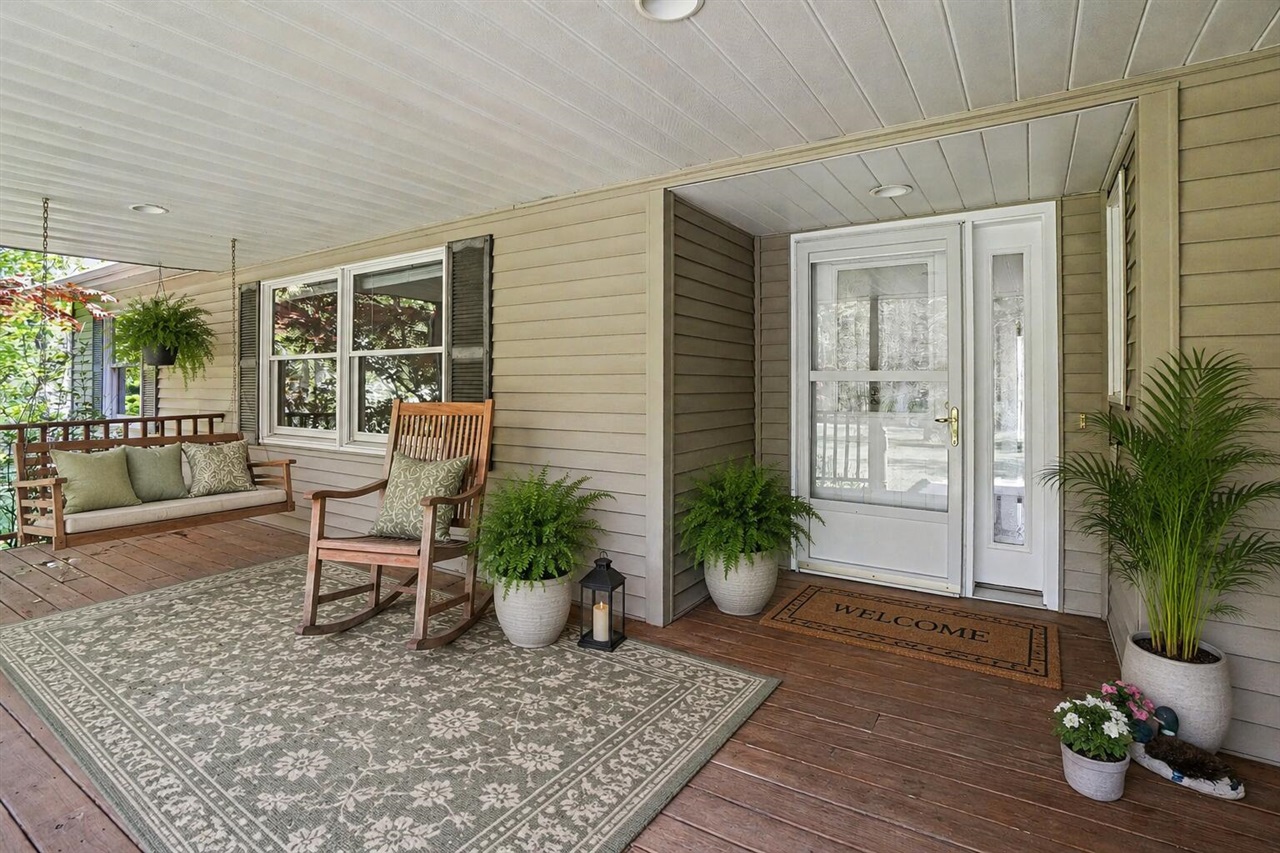 32058 County Road 687, Bangor, MI, 49013-9476