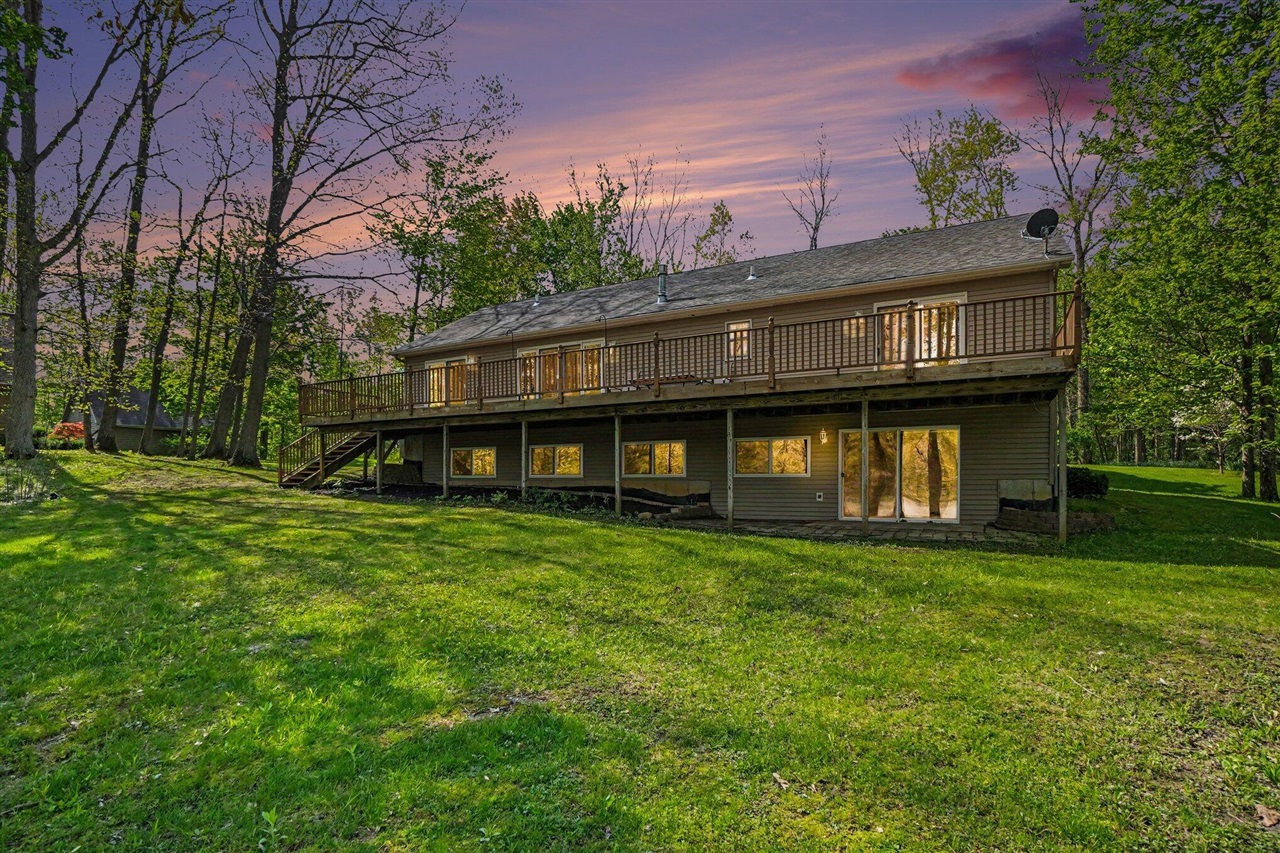 32058 County Road 687, Bangor, MI, 49013-9476