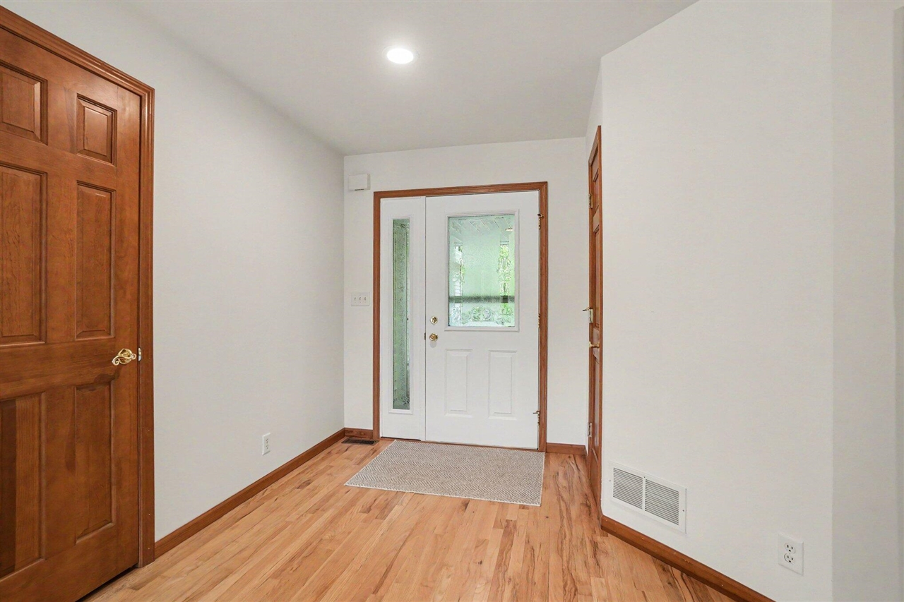 32058 County Road 687, Bangor, MI, 49013-9476