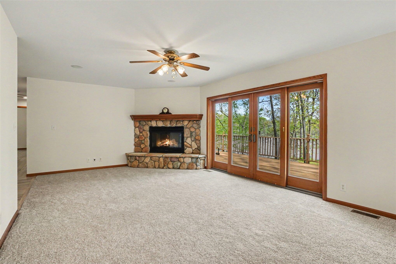 32058 County Road 687, Bangor, MI, 49013-9476
