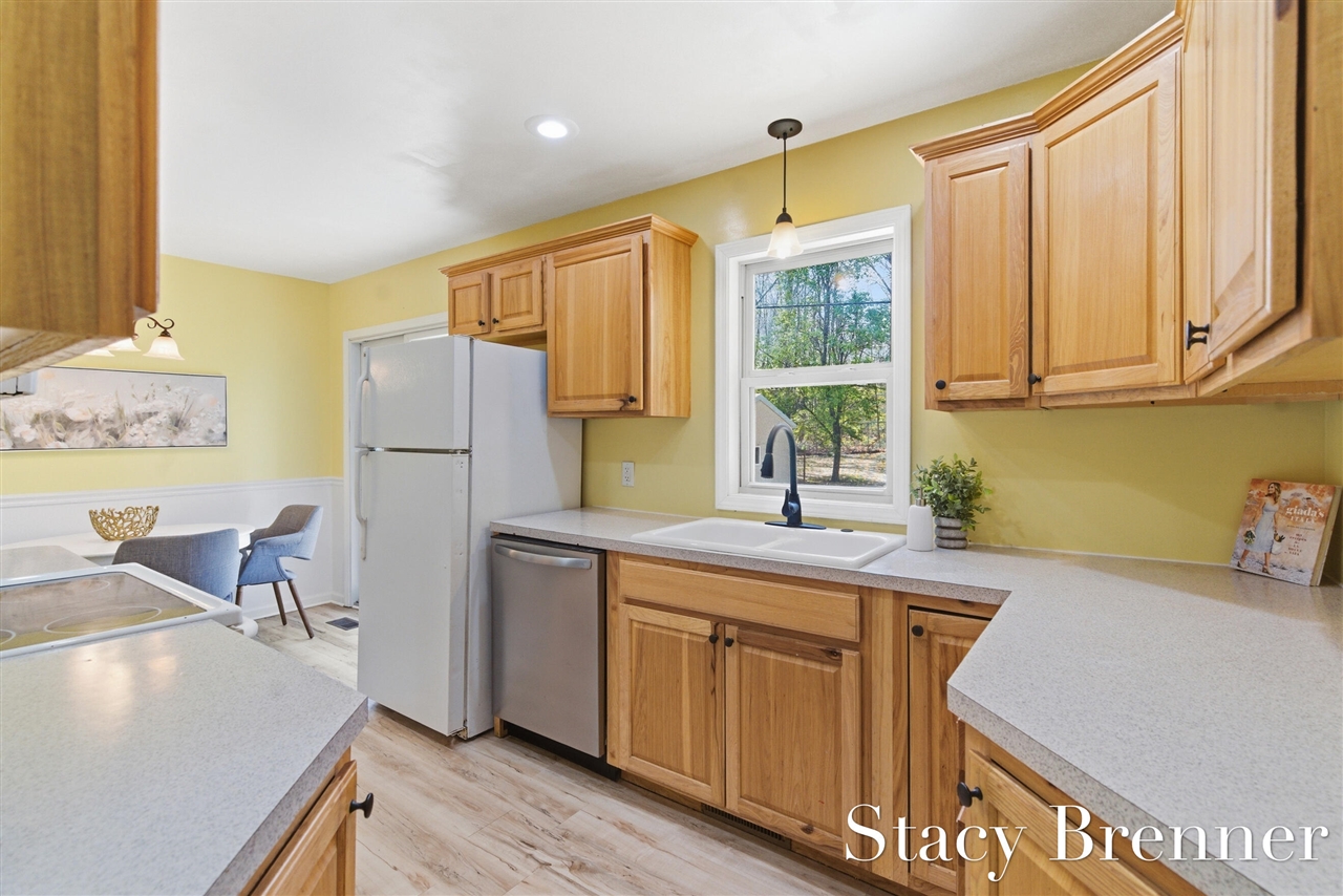 2620 138th Avenue, Dorr, MI, 49323-9537