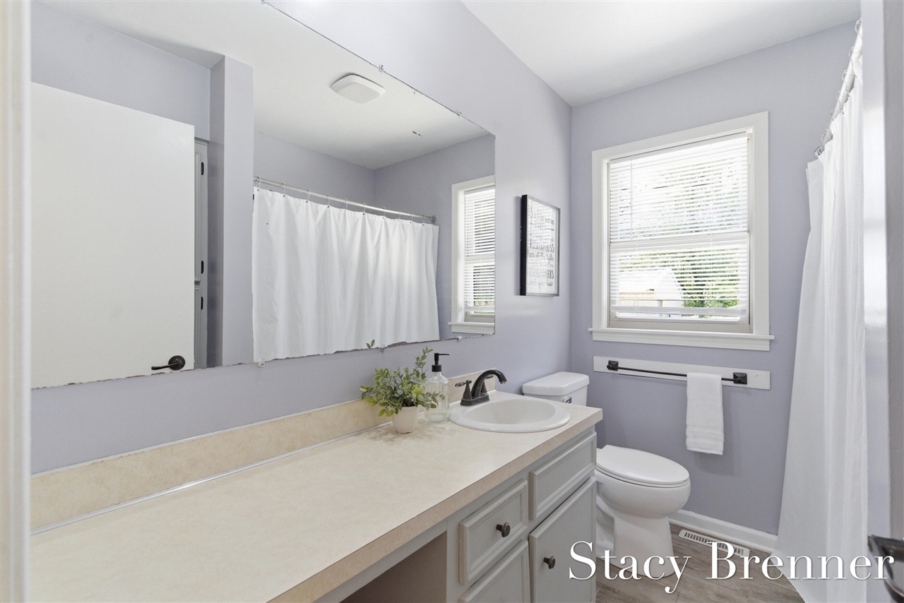 2620 138th Avenue, Dorr, MI, 49323-9537