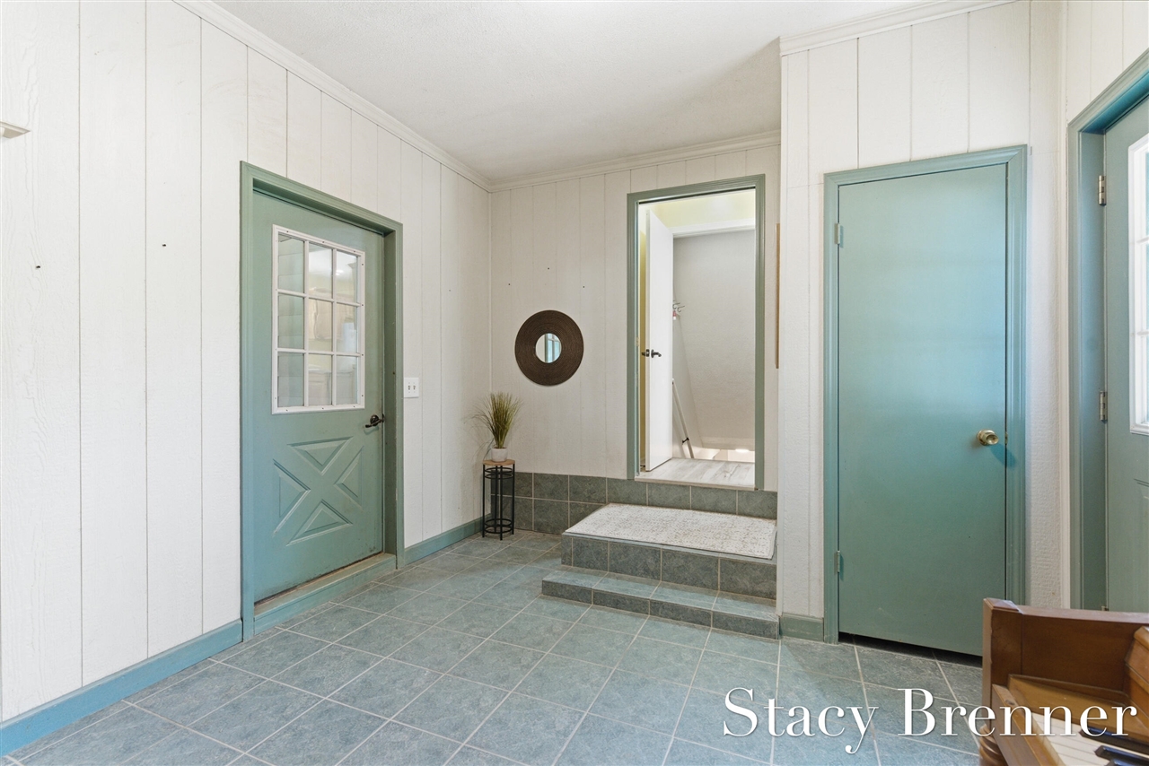 2620 138th Avenue, Dorr, MI, 49323-9537
