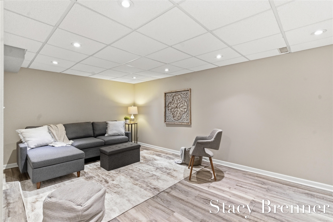 2620 138th Avenue, Dorr, MI, 49323-9537