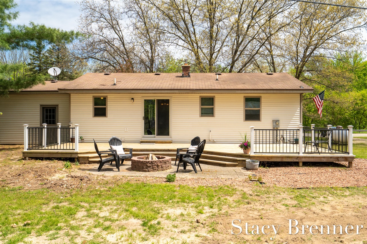 2620 138th Avenue, Dorr, MI, 49323-9537