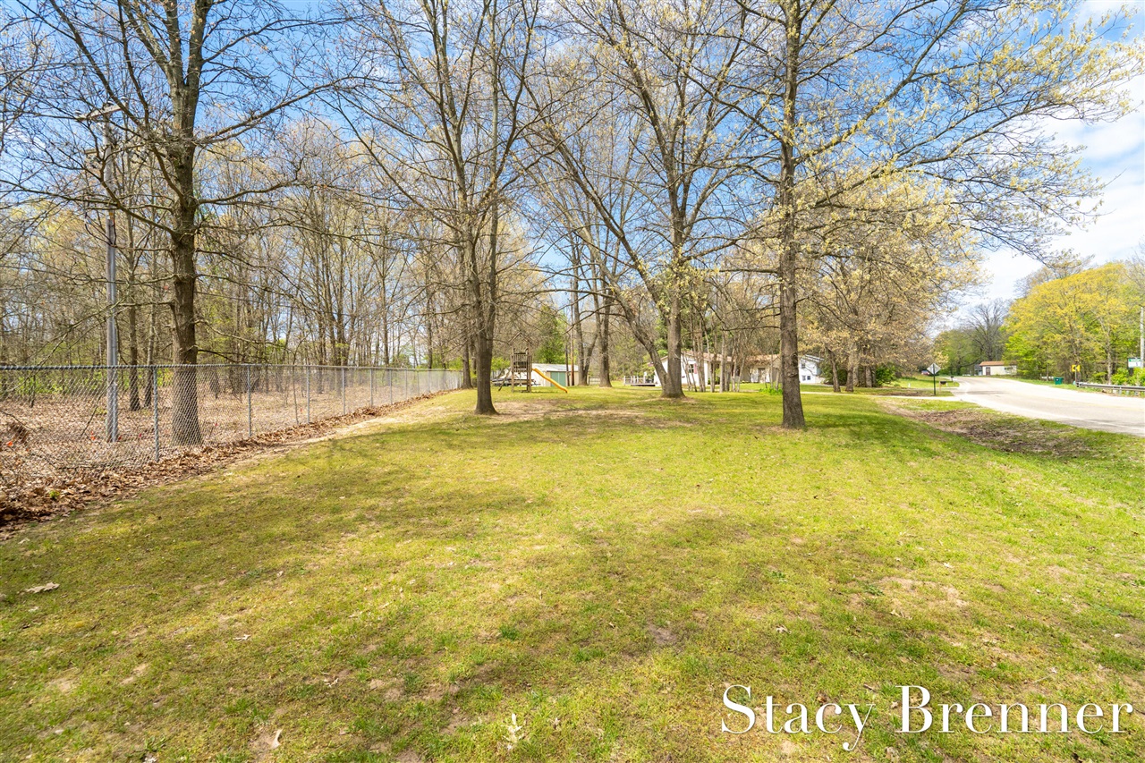 2620 138th Avenue, Dorr, MI, 49323-9537