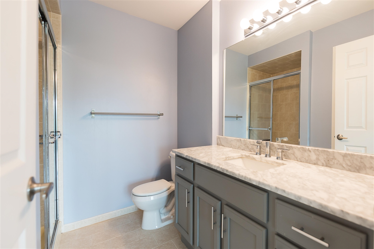 1039 Addington Lane, Ann Arbor, MI, 48108-8946