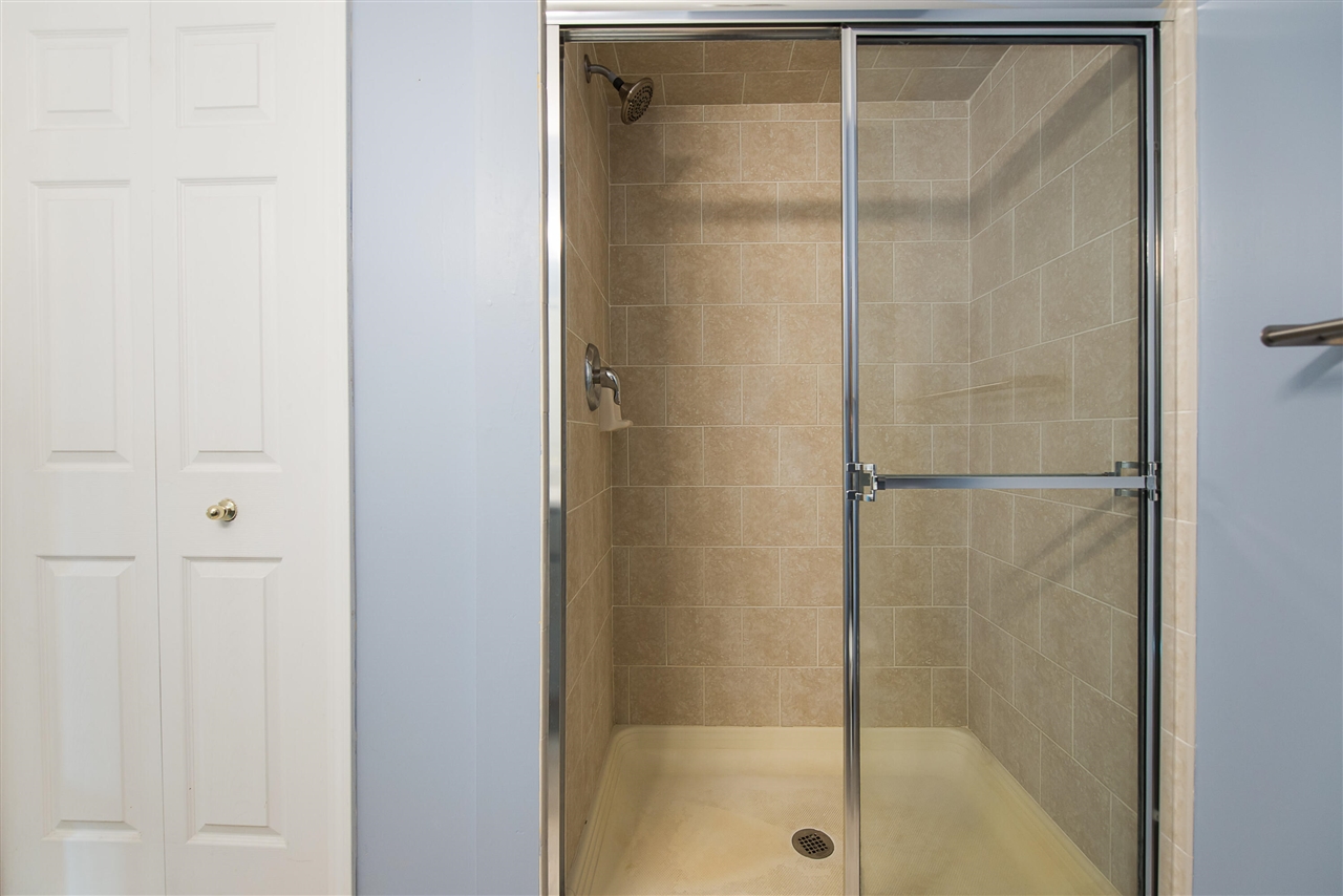 1039 Addington Lane, Ann Arbor, MI, 48108-8946