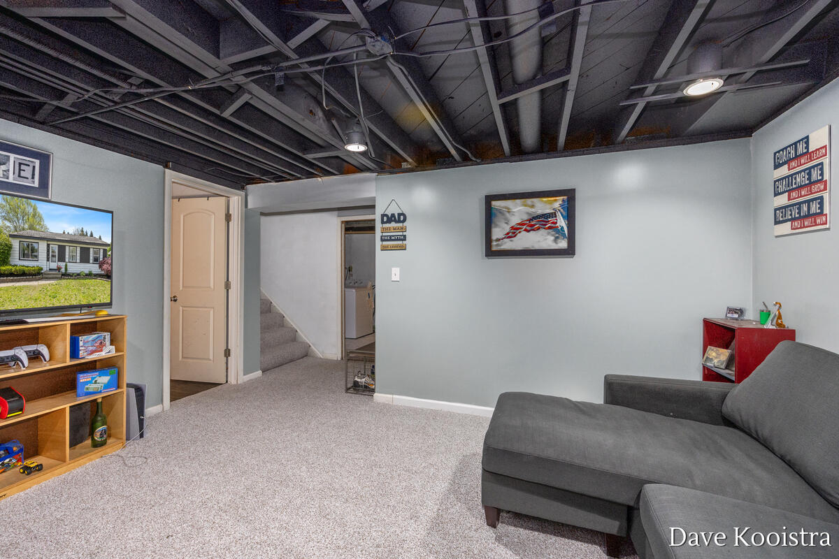 1704 Kentfield Street, Wyoming, MI, 49519