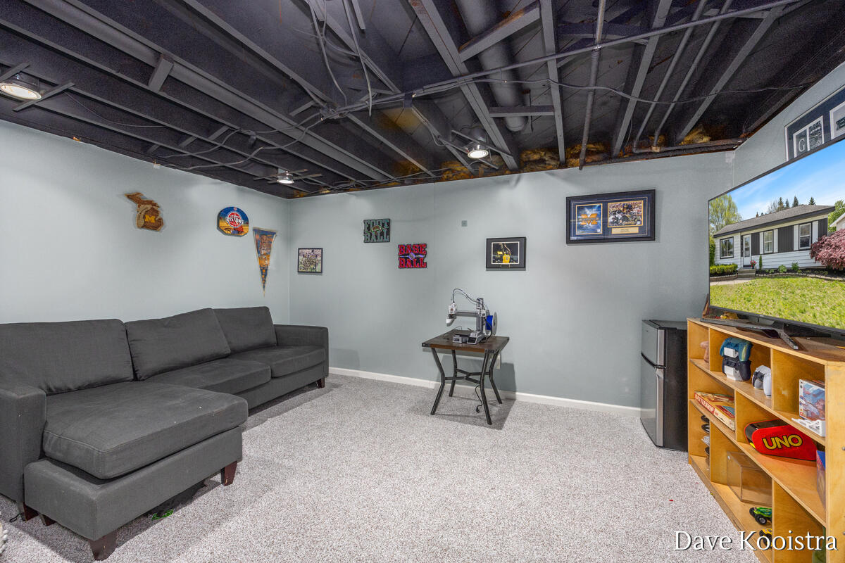 1704 Kentfield Street, Wyoming, MI, 49519