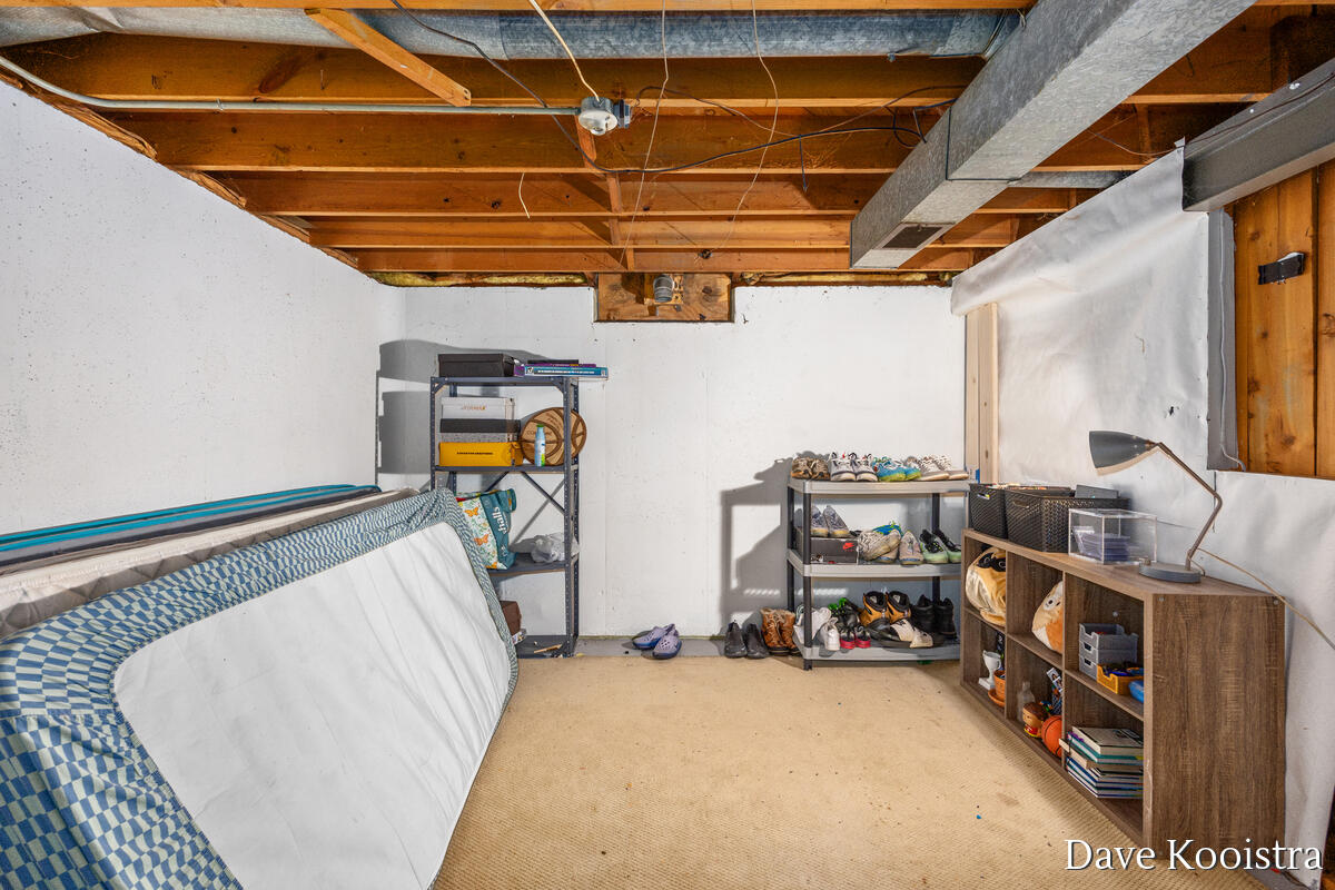 1704 Kentfield Street, Wyoming, MI, 49519