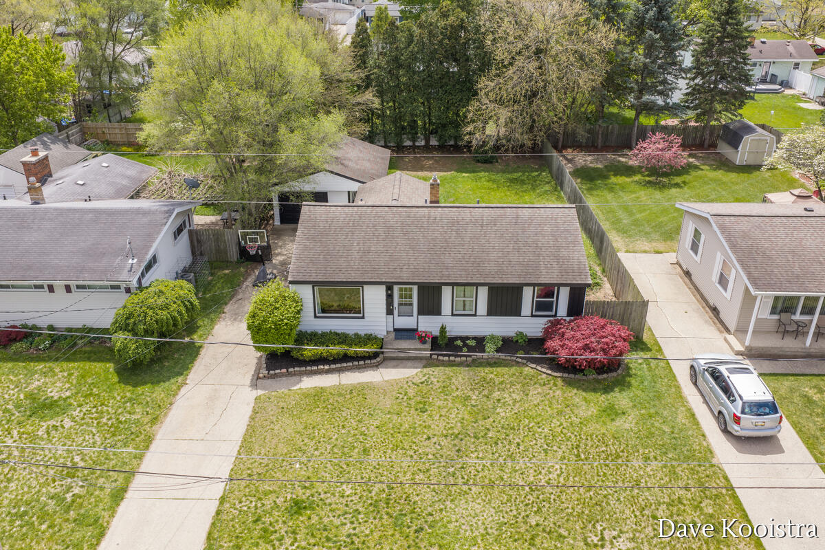 1704 Kentfield Street, Wyoming, MI, 49519