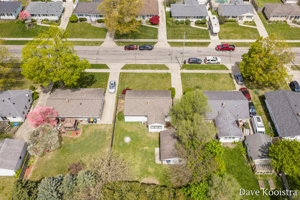 1704 Kentfield Street, Wyoming, MI, 49519