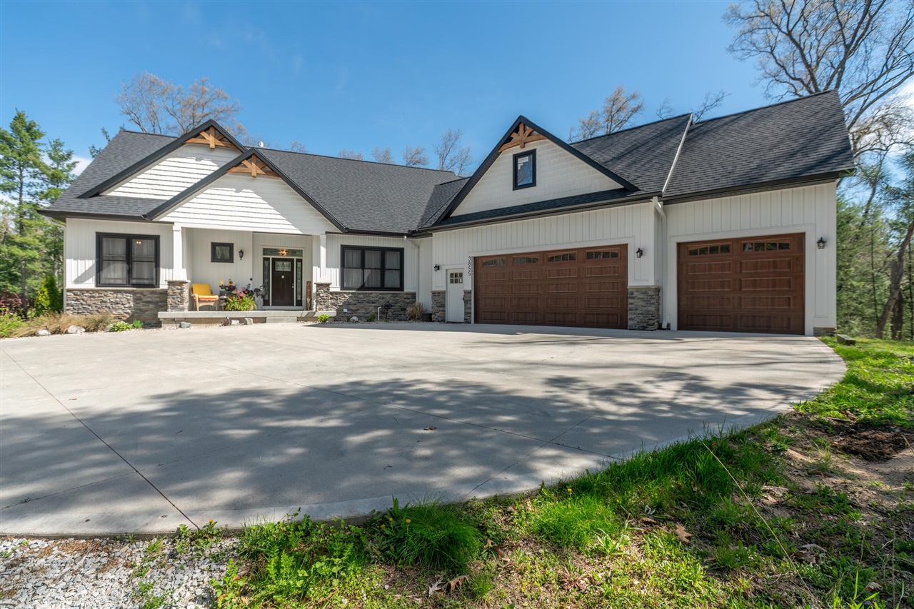 3855 Hampshire Hill Lane, Twin Lake, MI, 49457-8627