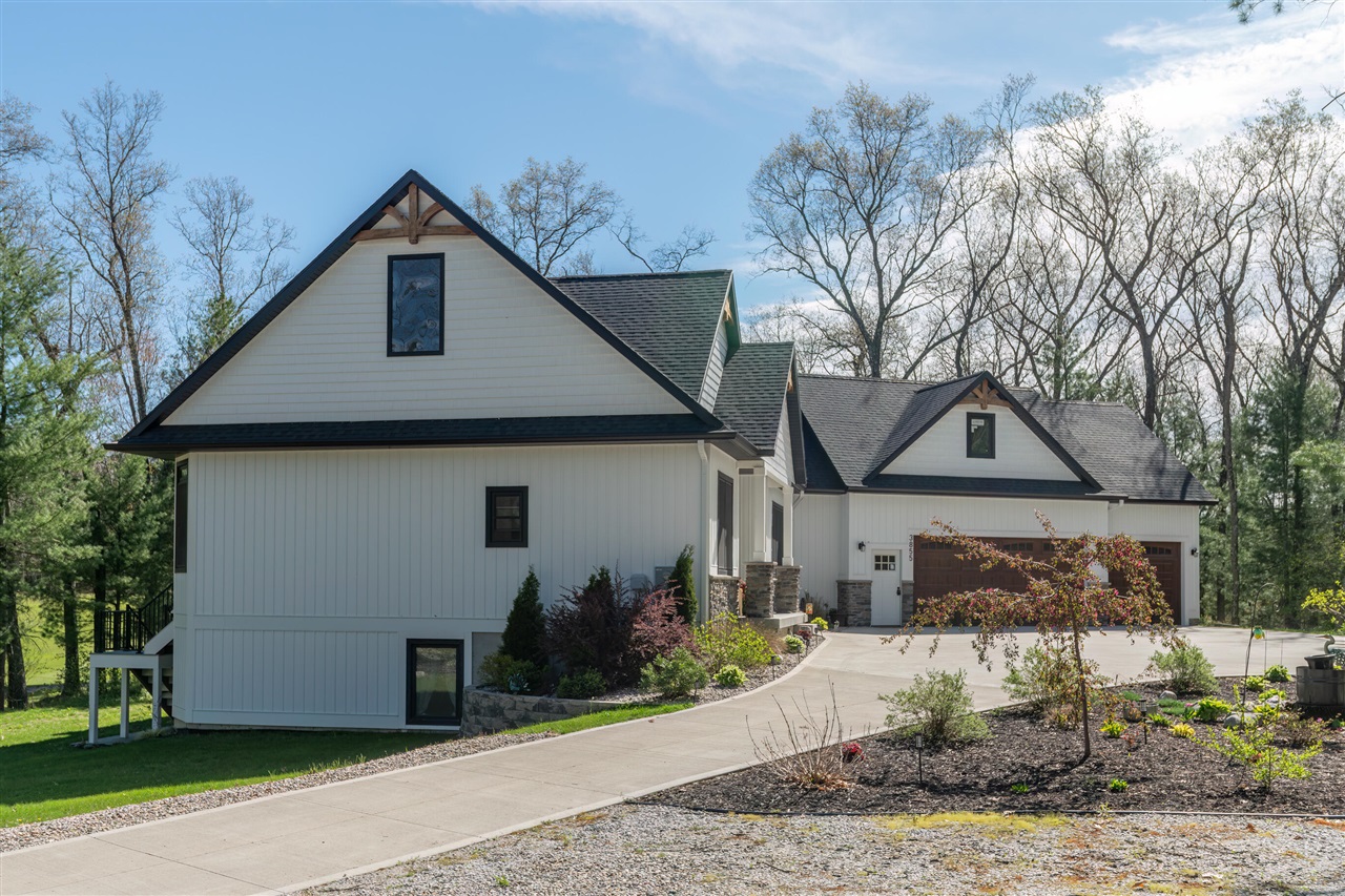 3855 Hampshire Hill Lane, Twin Lake, MI, 49457-8627