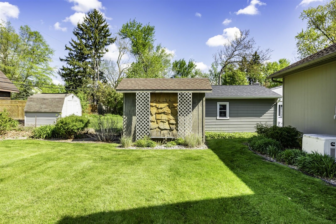 343 Hillcrest Boulevard, Ypsilanti, MI, 48197-4382