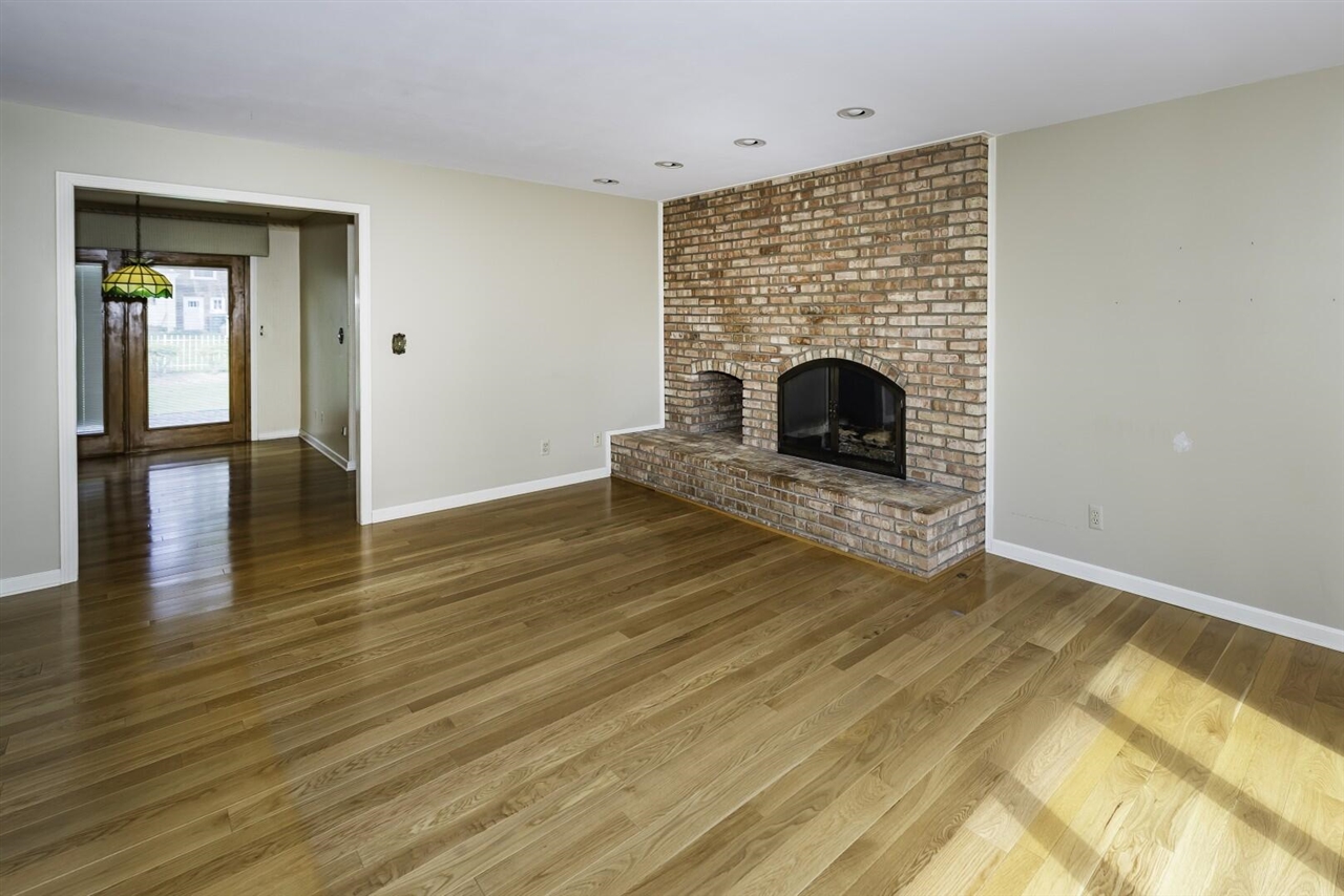 343 Hillcrest Boulevard, Ypsilanti, MI, 48197-4382
