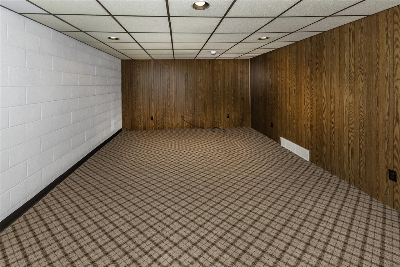 343 Hillcrest Boulevard, Ypsilanti, MI, 48197-4382