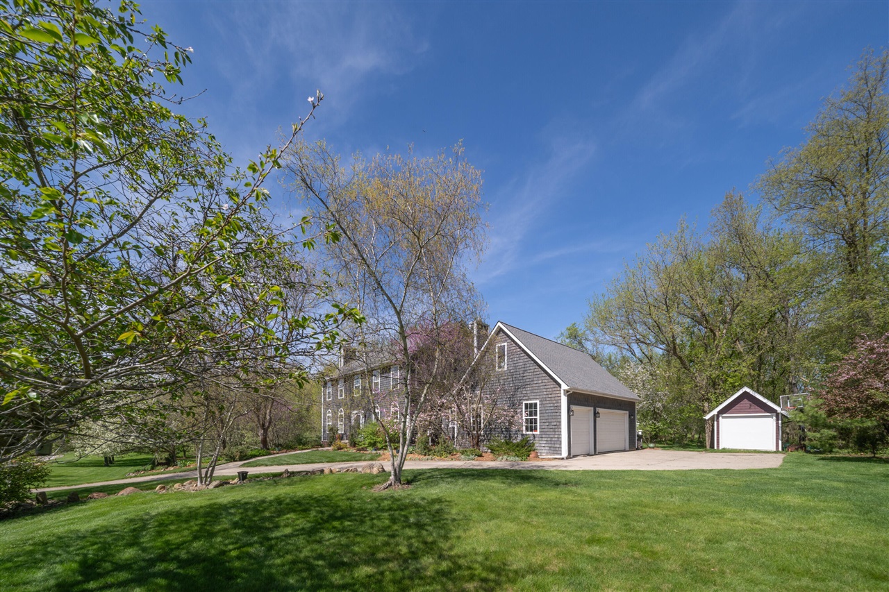 7395 Quail Ridge Drive, Dexter, MI, 48130-9341