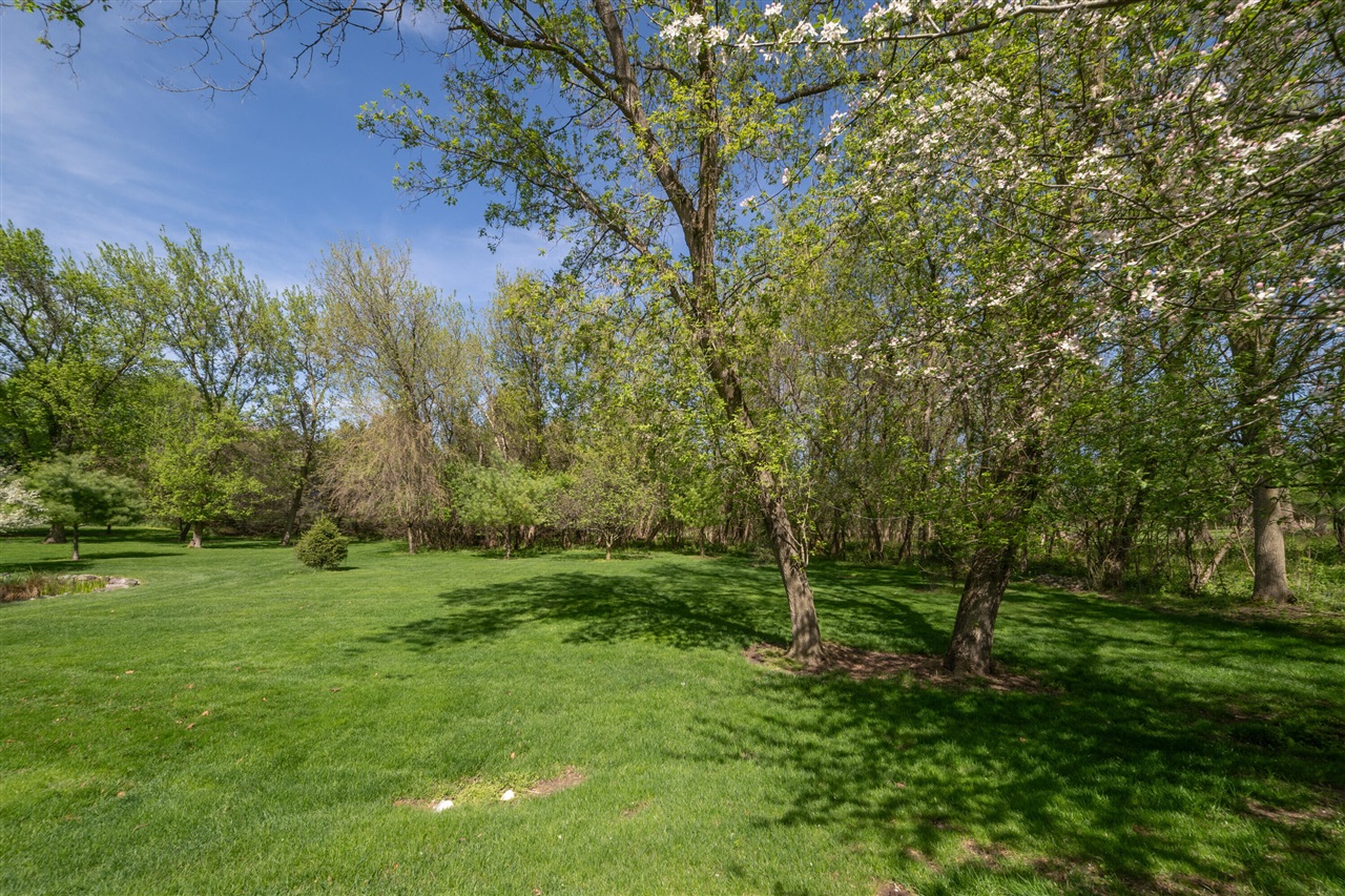 7395 Quail Ridge Drive, Dexter, MI, 48130-9341