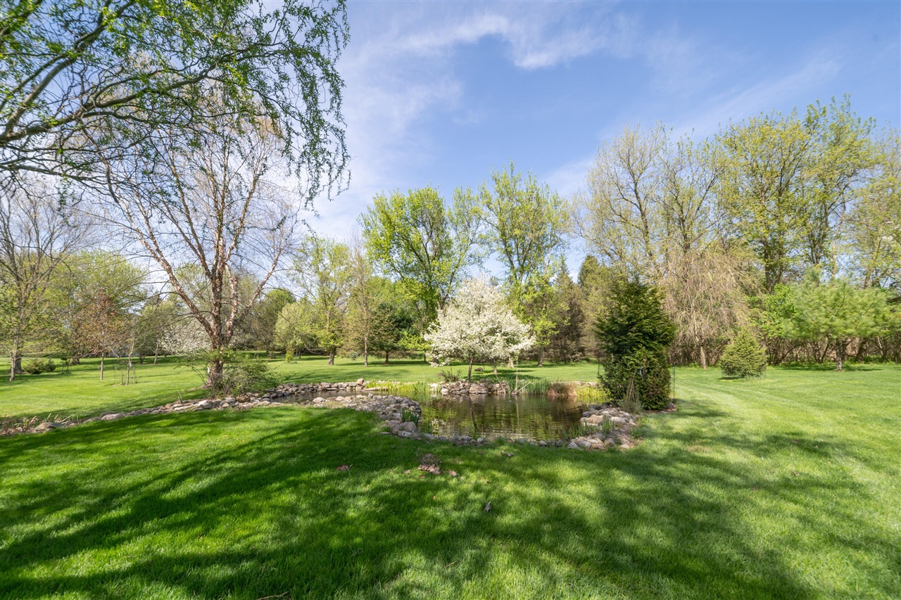 7395 Quail Ridge Drive, Dexter, MI, 48130-9341