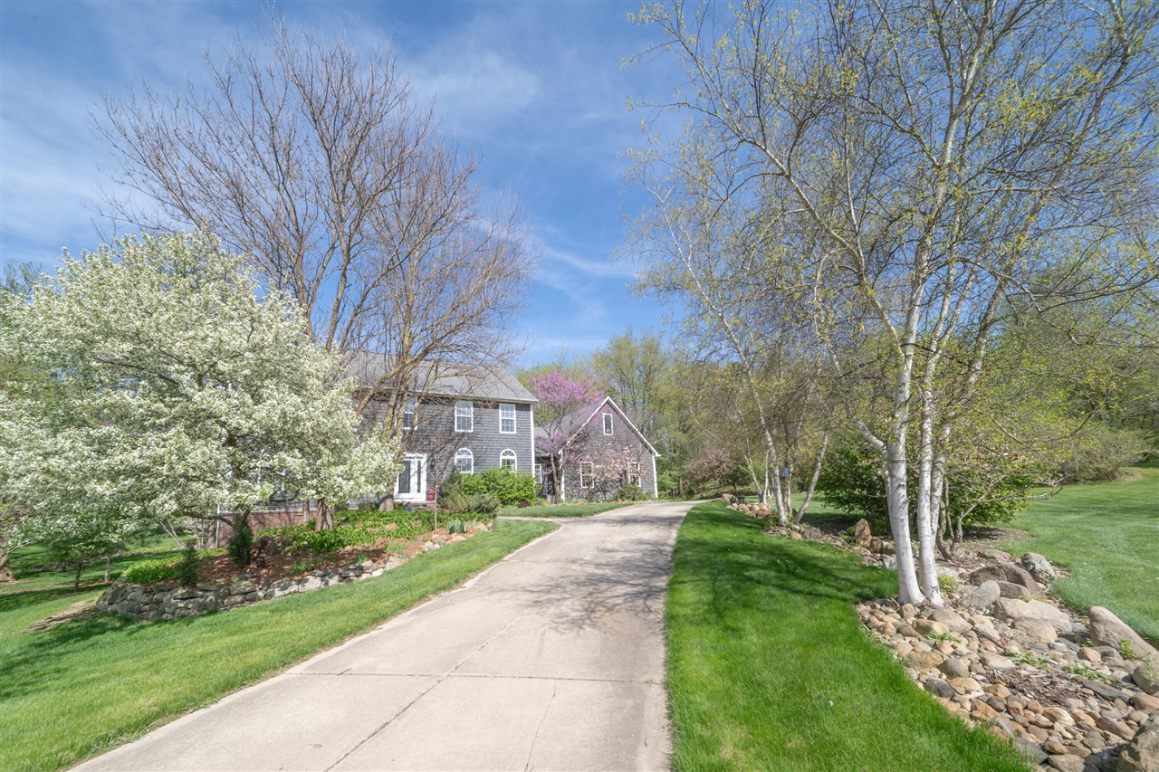 7395 Quail Ridge Drive, Dexter, MI, 48130-9341