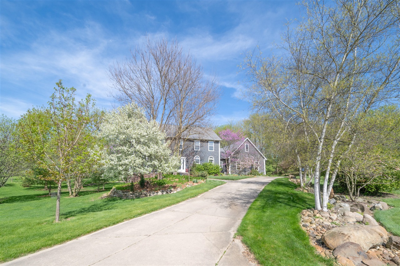 7395 Quail Ridge Drive, Dexter, MI, 48130-9341