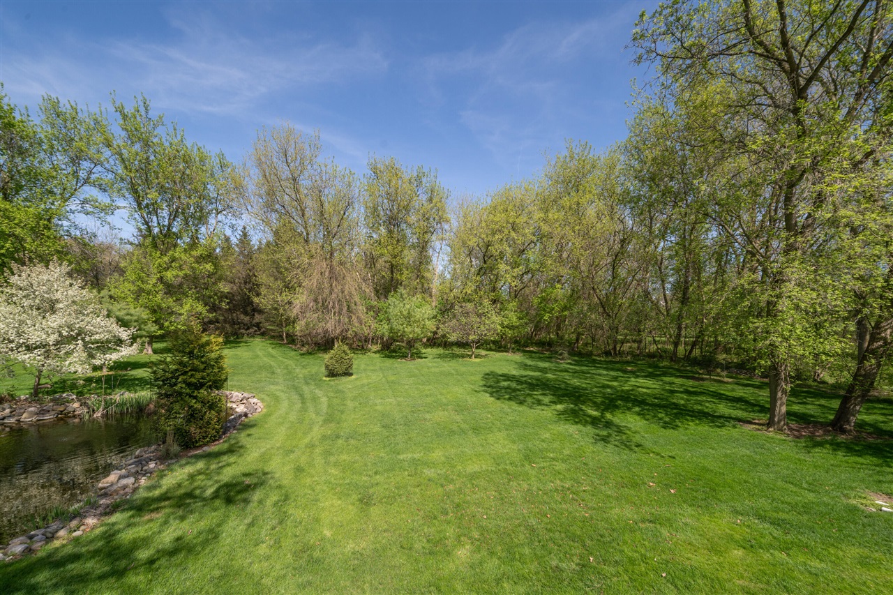 7395 Quail Ridge Drive, Dexter, MI, 48130-9341