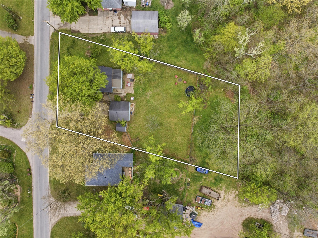 5686 Verta Drive, Belmont, MI, 49306-9493