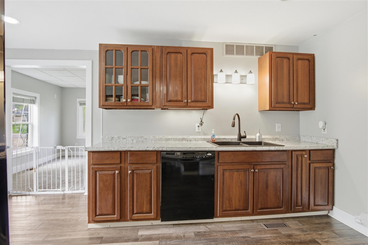 5686 Verta Drive, Belmont, MI, 49306-9493