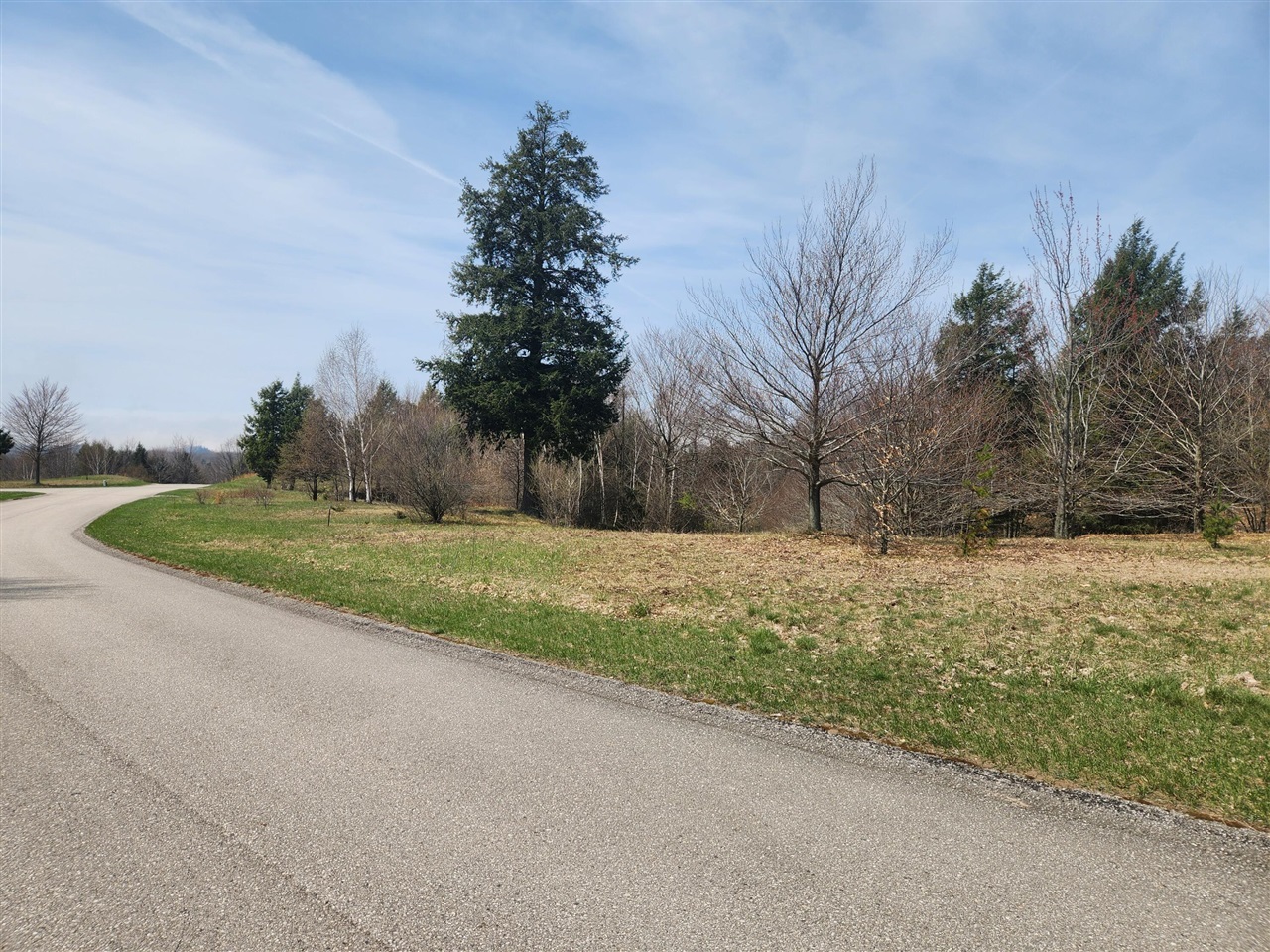 N Slope Drive, Onekama, MI, 49675