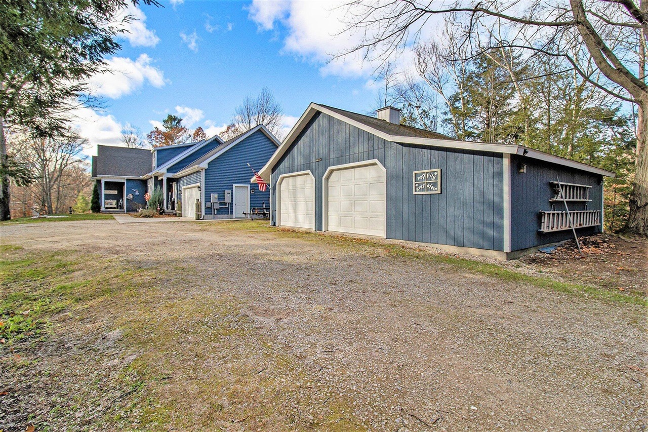 6774 Mears Road, Ludington, MI, 49431-9469