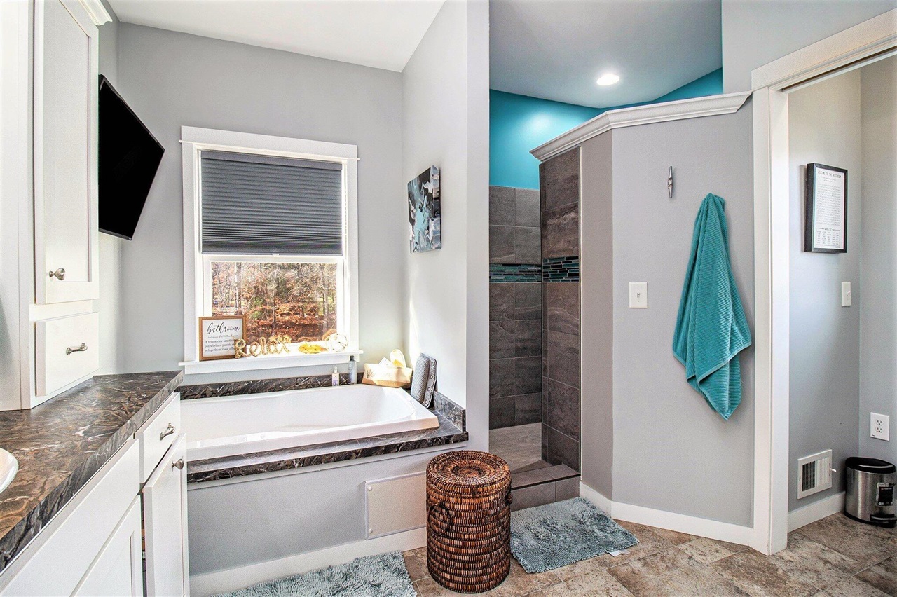 6774 Mears Road, Ludington, MI, 49431-9469